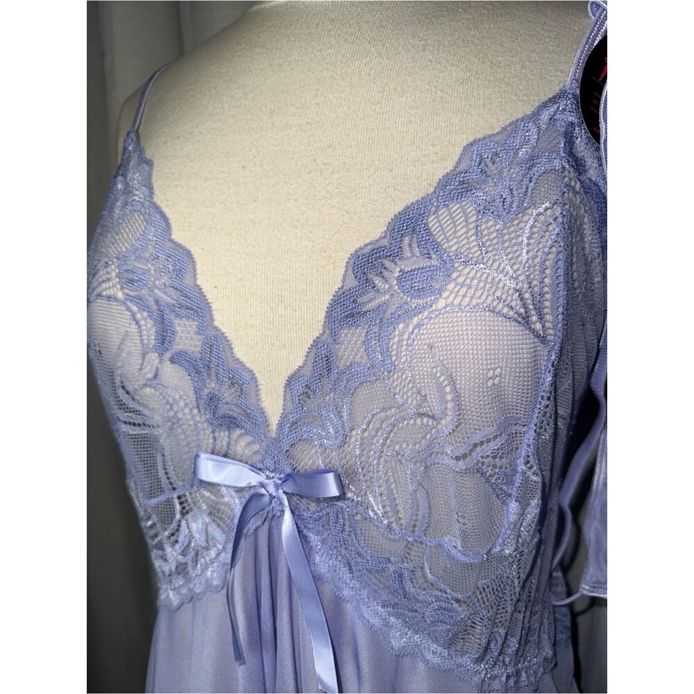 Lace-Trim Light Lavender Night Chemise with Bow Accent - Picture 5 of 13
